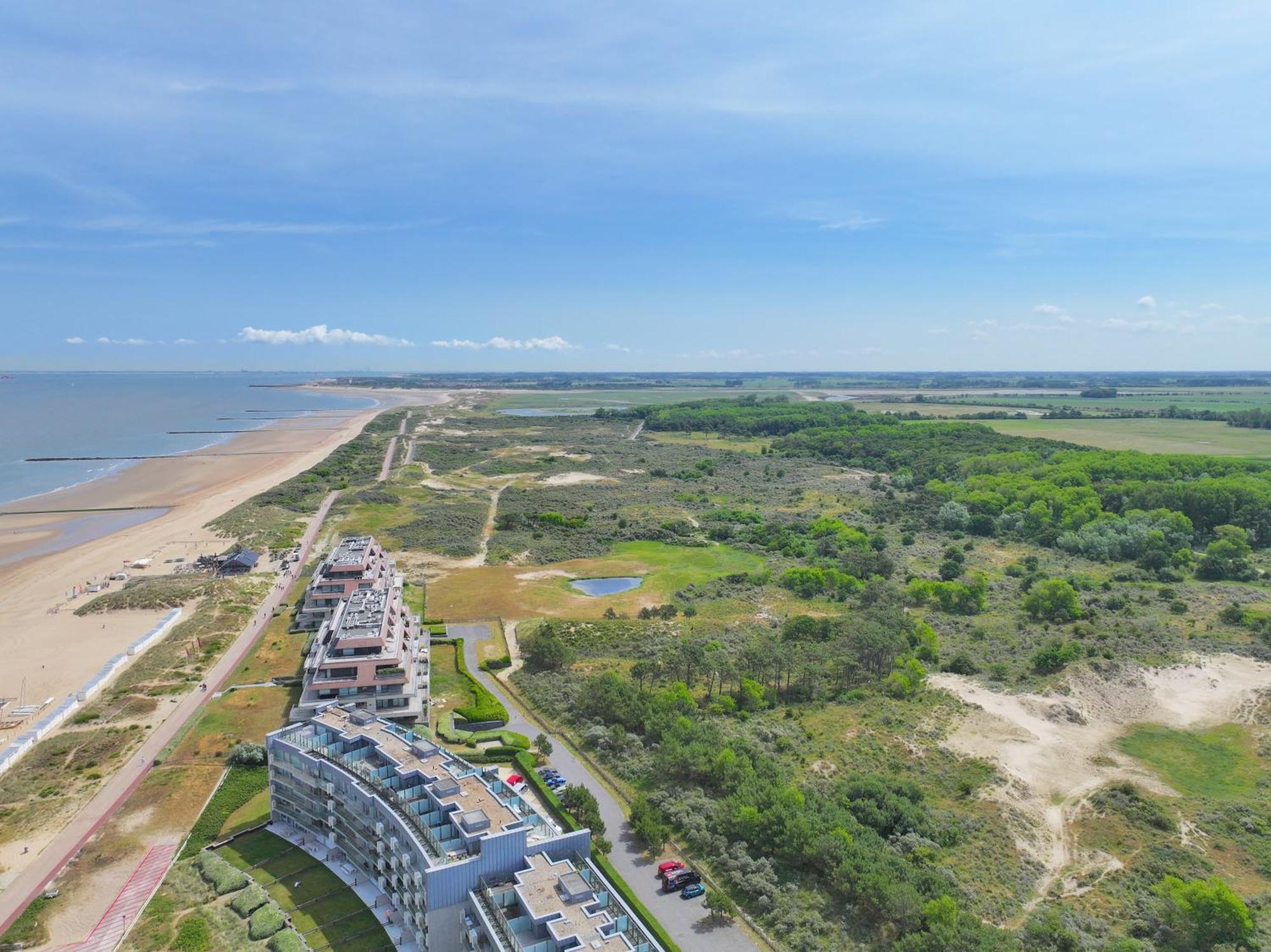 Charming Villa Near The Dunes Of Knokke Le Zoute Экстерьер фото